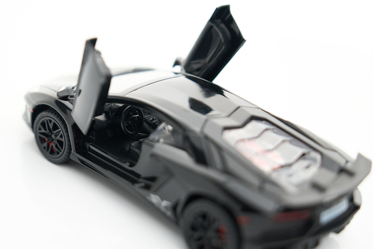 Lamborghini Aventador SV