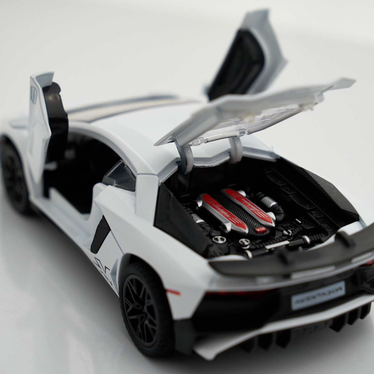 Lamborghini Aventador SV